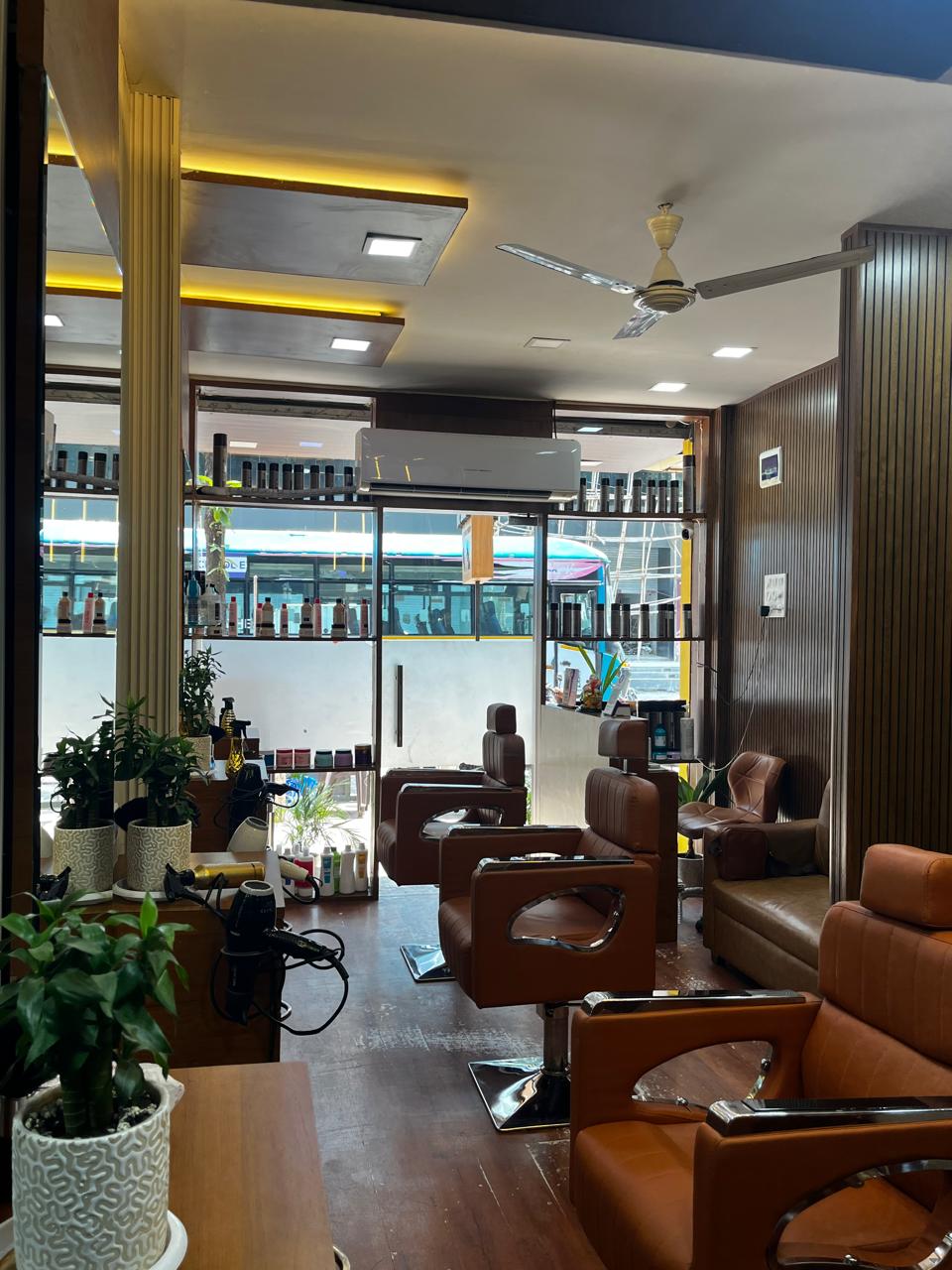 Salon View