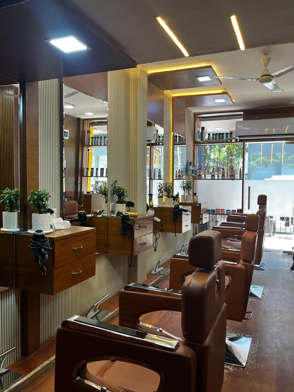 Salon View